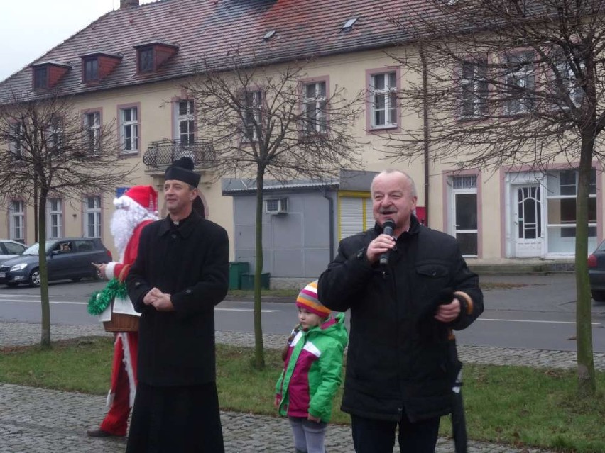 Wigilia w Budzyniu. Mieszkańcy spotkali się na Rynku...