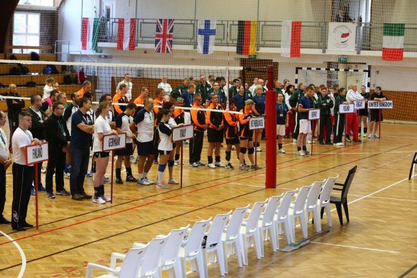 Celnicy wywalczyli trzecie miejsce na zawodach siatkarzy na Węgrzech [ZDJĘCIA]