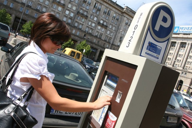 14 sierpnia zaparkujecie za darmo w Warszawie w Strefach Płatnego Parkowania