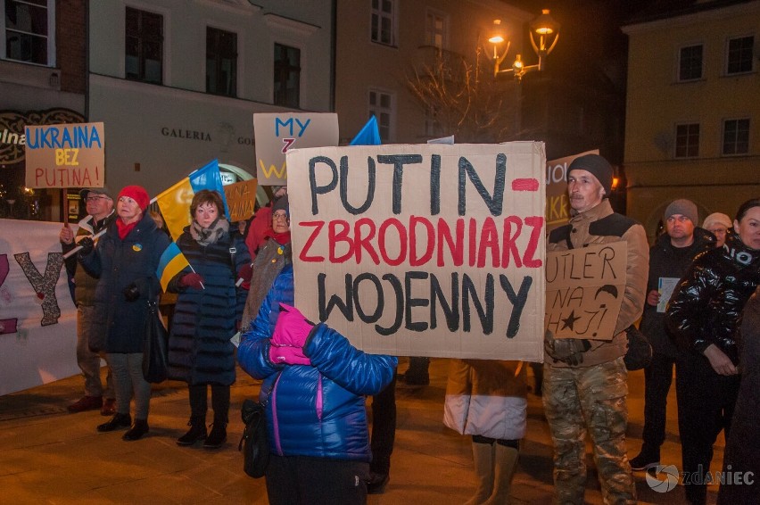 Solidarni z Ukrainą. Manifestacja w Gliwicach