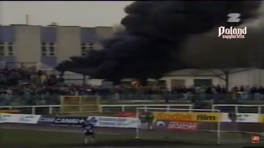 Płonące derby Warszawy, czyli jak wyglądała stadionowa...