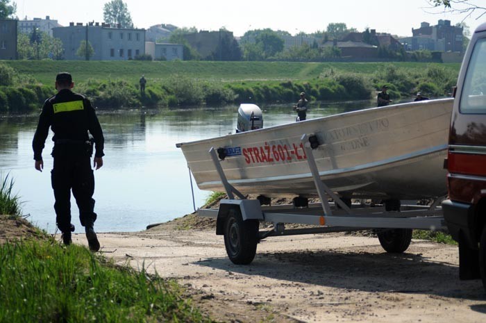 Warta: straż i policja szukała kobiety