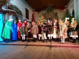 Świąteczne kolędowanie w kościółku na skansenie w Dziekanowicach [FOTO, FILM]
