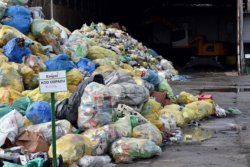 Opłaty za wywóz śmieci ciągle wzrastają