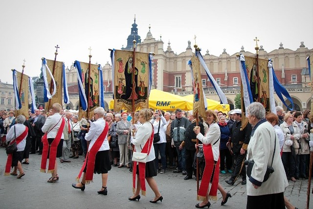 Uroczystości Bożego Ciała na Rynku w Krakowie.