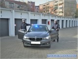 2-letnia dziewczynka mdlała. Policjanci z Wrocławia eskortowali dziecko z rodzicami do szpitala