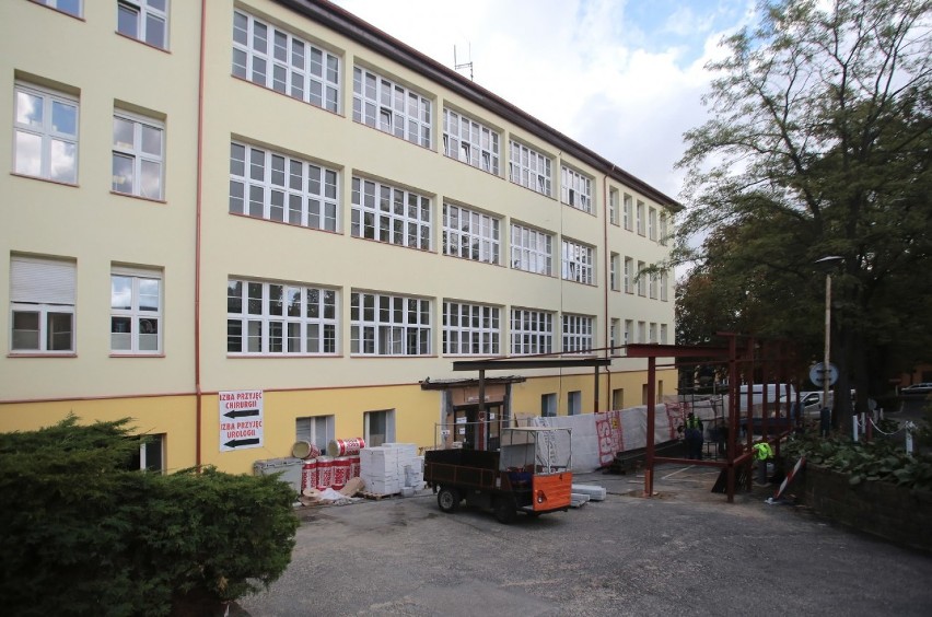 Remont szpitala na Pomorzanach w Szczecinie