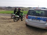 Jazda motocyklem i quadem po lasach będzie legalna? Lasy Państwowe chcą się dogadać z fanami offroad. Przyrodnicy i turyści oburzeni