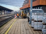 Remont na dworcu kolejowym w Lesznie. Zmieni się wygląd dwóch peronów
