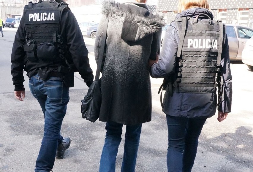 Korupcja w urzędzie w Katowicach: Policjanci zatrzymali...