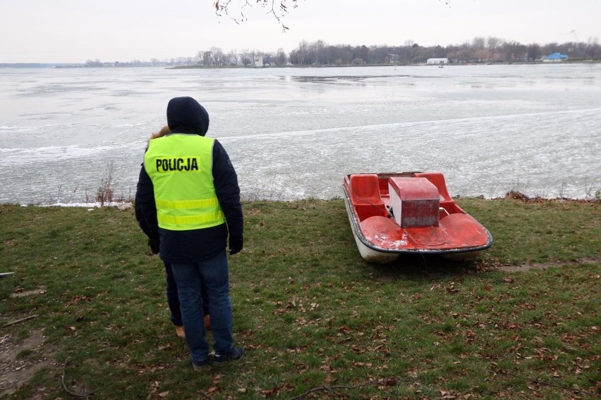 Poszukiwania trały blisko dwie godziny.