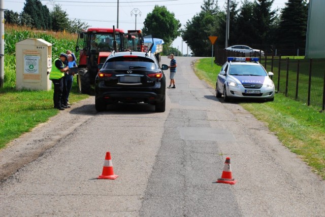 Policja w Jastrzębiu: samochód potrącił pieszego na Rolniczej.