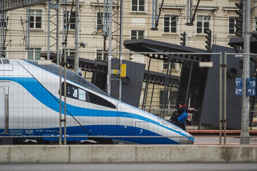 Bielsko będzie mieć mniej połączeń z Gdynią