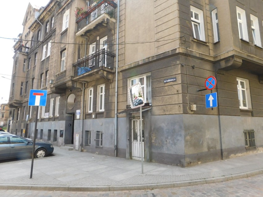 Aktualne zdjęcia ulicy Józefa Pankiewicza, w centrum...