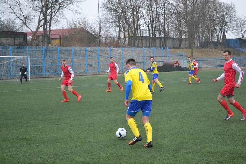 Kujawianka Izbica Kujawska - Start Warlubie 2:0 w 20. kolejce 4. ligi kujawsko-pomorskiej [relacja, zdjęcia, wideo]