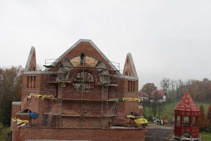 Na Wilchwach trwa budowa kościoła św. Wawrzyńca