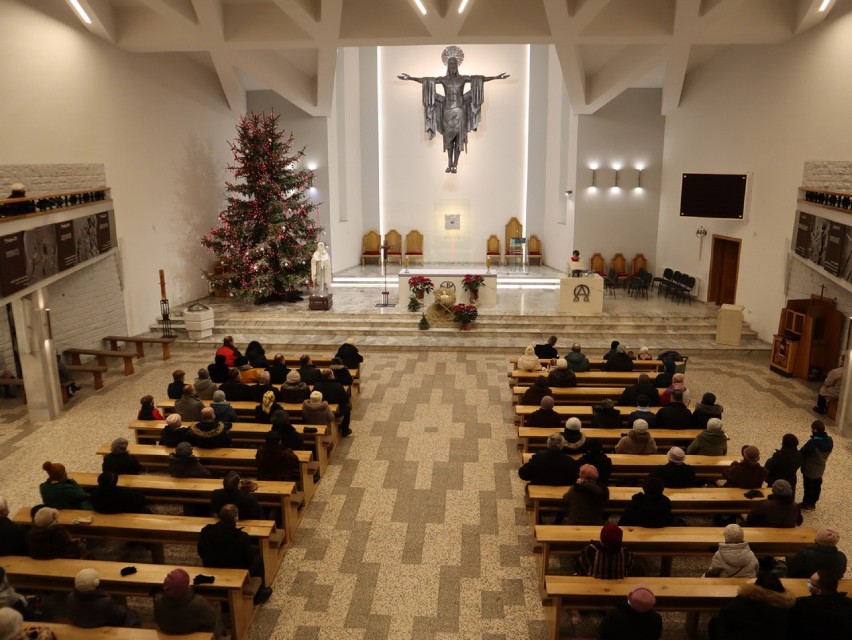 Parafia pw. Chrystusa Odkupiciela w Świdniku ma nowego proboszcza. Zobacz zdjęcia z uroczystości