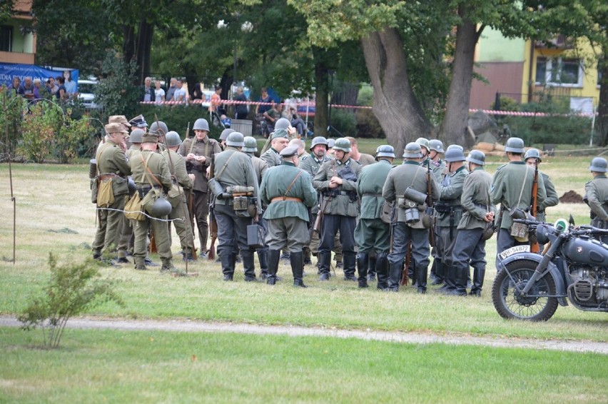 bełchatów rekonstrukacja historyczna