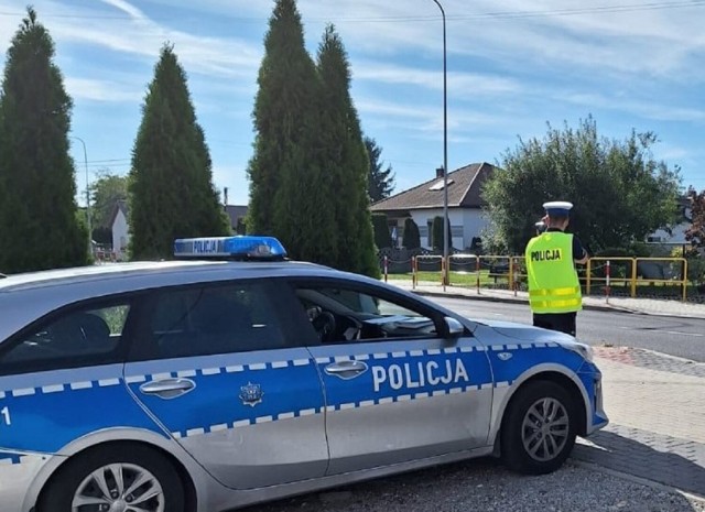 Za zbyt szybką jazdę włocławscy policjanci nałożyli na 93 kierowców mandat karny, zaś w 12 przypadkach zastosowali pouczenie 