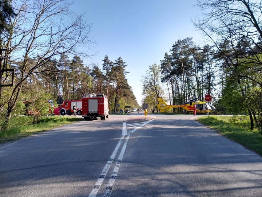 Tragiczny wypadek na DK 10 w Skępem powiecie lipnowskim. Nie żyje motocyklista [zdjęcia, wideo]