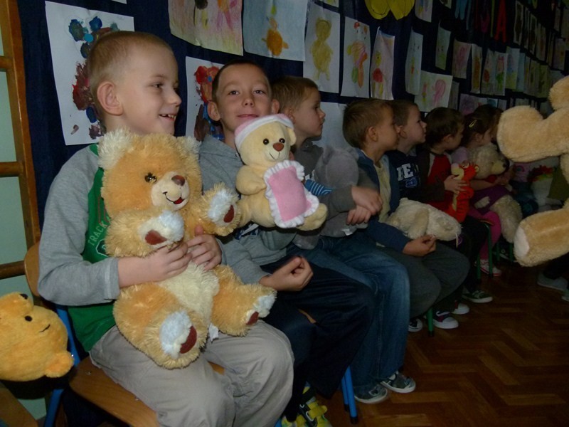Urodziny misia w przedszkolu (zdjęcia)