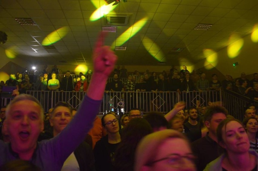 Tłum fanów na koncercie VOO VOO w Damasławku. Polecamy zdjęcia z tego wydarzenia