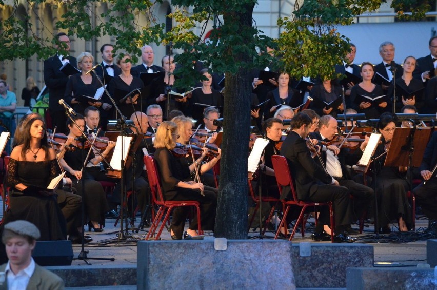 "Requiem" wykonała Warszawska Opera Kameralna. Fot. Weronika...