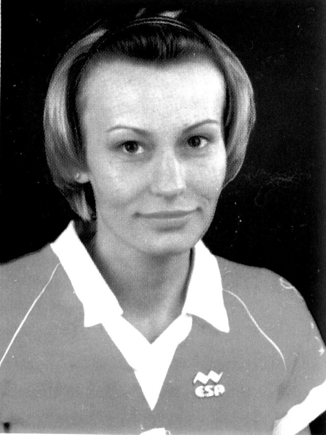 I-ligowy Zawisza Sulechów w 2001 roku: Izabela Wojtaszczyk - środkowa, ur. 1979 r., 179 cm  