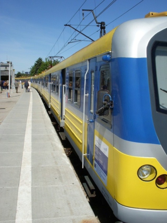 Z powodu zerwanej trakcji, pociągi jadące w kierunku Gdańska ...