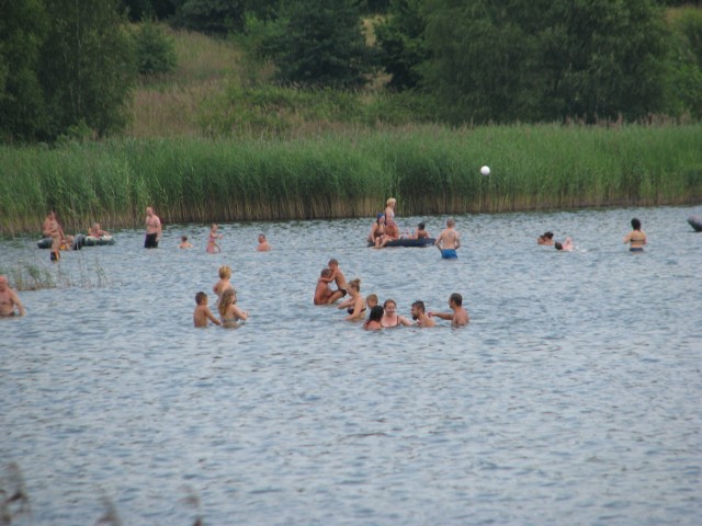 Niedziela nad Zalewem Nakło - Chechło jak na razie spokojna