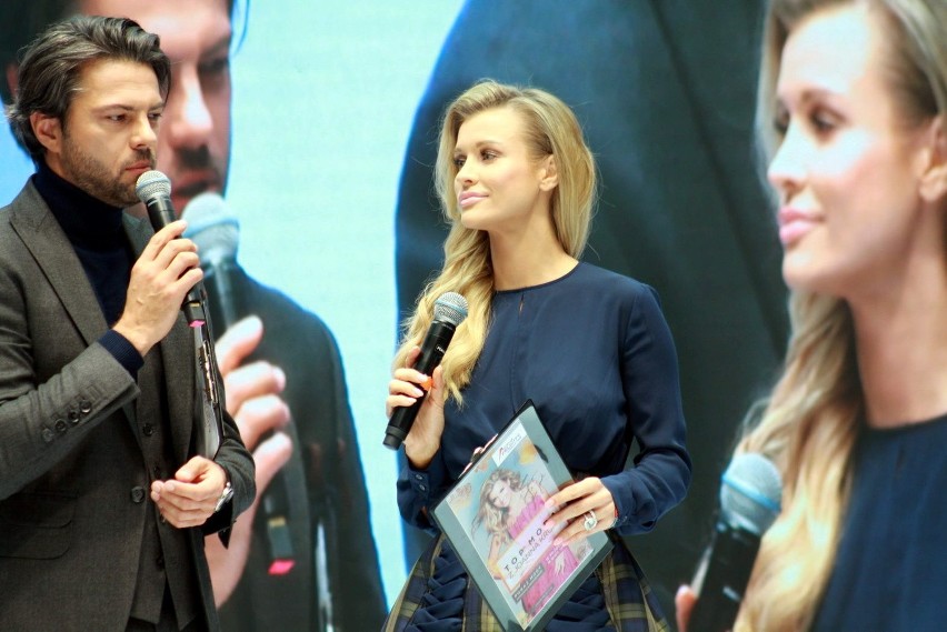 Joanna Krupa na pokazie mody w Lublinie