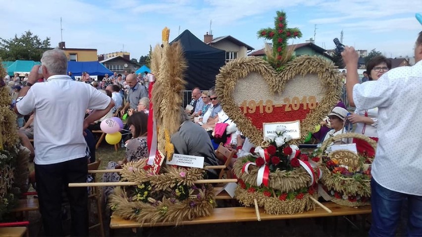 VII Dożynki Powiatu Poddębickiego