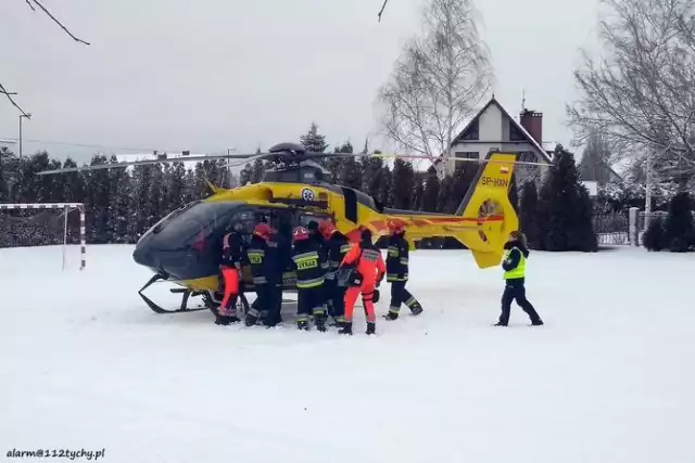 Poparzony chłopiec został zabrany śmigłowcem do szpitala