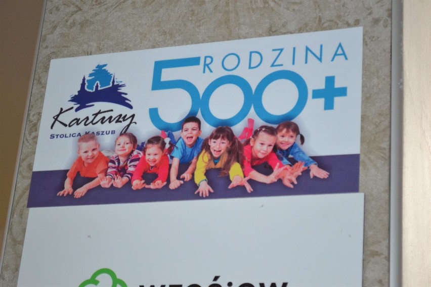 Wystartował rządowy program 500 plus - w urzędzie w Kartuzach kolejek nie ma