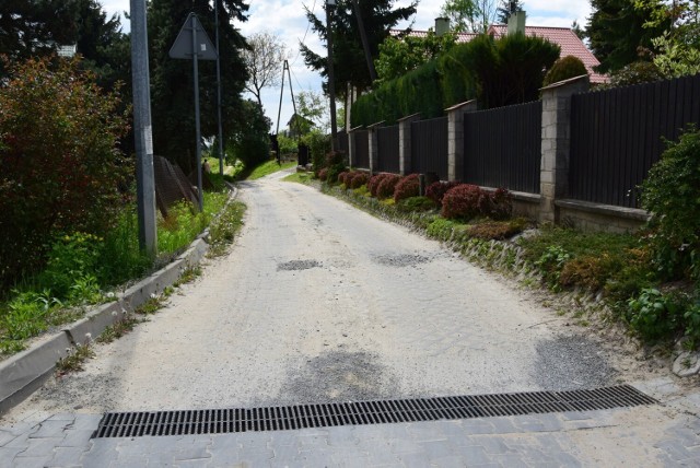 Ulica II Pułku Piechoty Legionów w Sandomierzu zostanie zamknięta dla ruchu od piątego czerwca. Wprowadzone zmiany nie dotyczą właścicieli posesji oraz pojazdów budowy. 