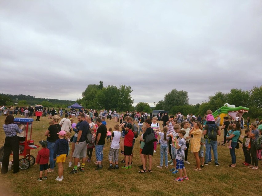 Festiwal Baniek Mydlanych i Kolor Fest w Starachowicach. Wspaniała zabawa. Zobacz zdjęcia