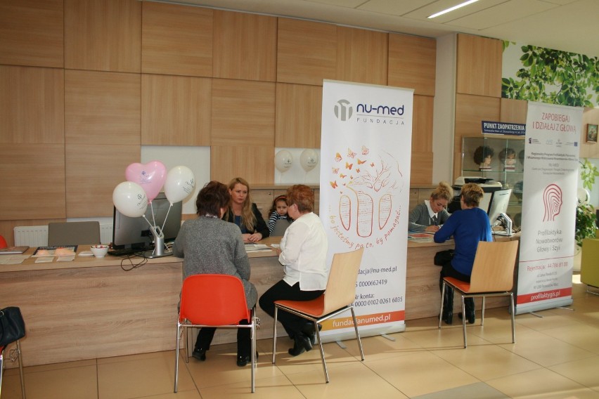 Dzień otwarty w centrum onkologii w Tomaszowie. Mieszkańcy miasta zwiedzali szpital