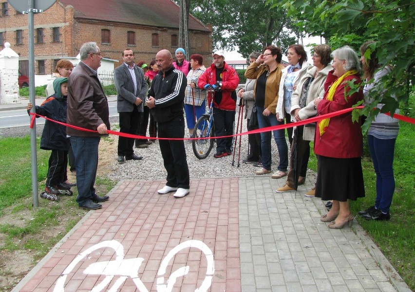 Gmina Malbork. Ścieżka pieszo-rowerowa do Lasowic Wielkich oficjalnie otwarta