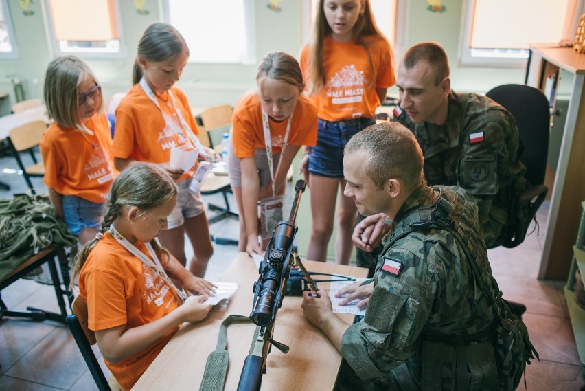 Dzieci poznawały nowe zawody, płaciły podatki i oszczędzały. Projekt Małe Miasto Kłodzko zakończony!