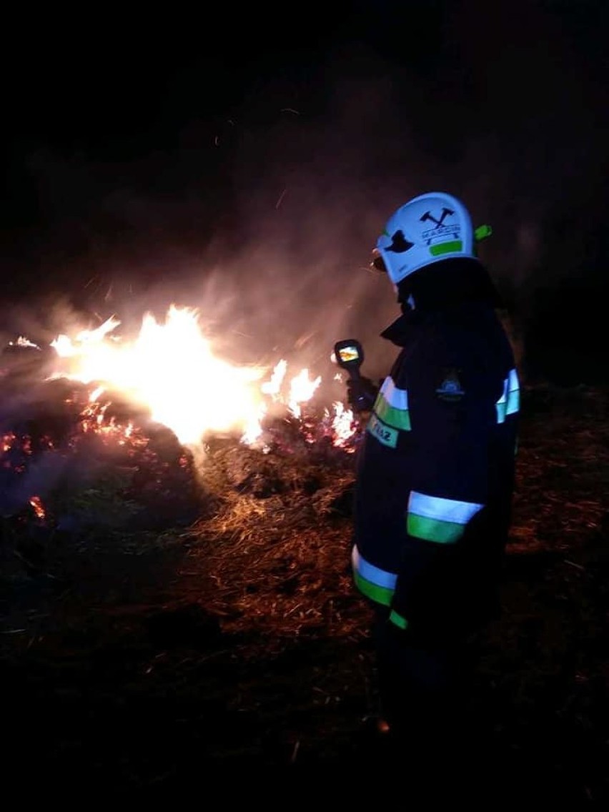 Pracowita noc strażaków. Kolejny pożar słomy w Gaju