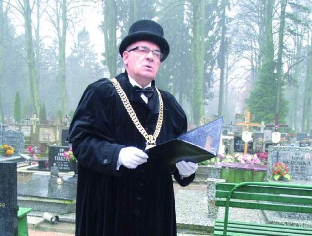 W Poznaniu w ciągu roku odbywa się kilkadziesiąt pogrzebów ...