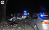 Wypadek w Michalowie: 33-latka nie chciała uderzyć w sarnę i wjechała w drzewo. Czteroosobowa rodzina trafiła do szpitala