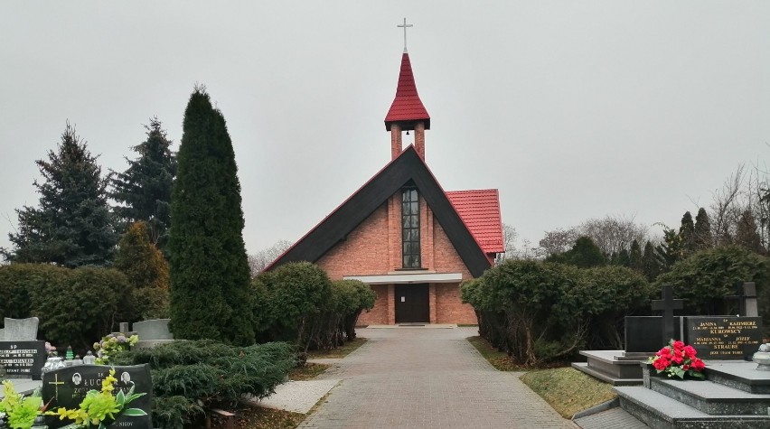 1993 - konsekracja kaplicy Miłosierdzia Bożego