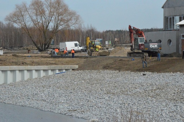 Port jachtowy w Pęczniewie w budowie