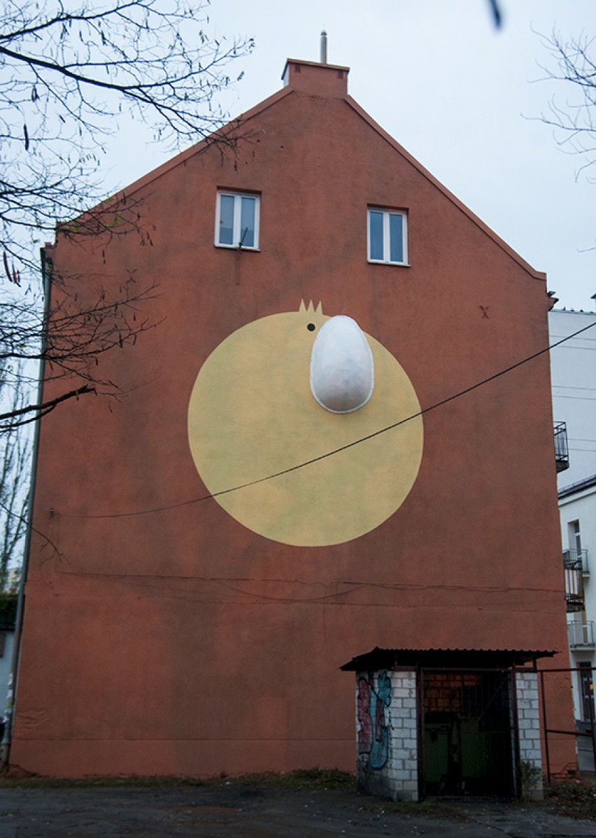 Reklama z jajem PolDrobu wróciła na rondo Wiatraczna