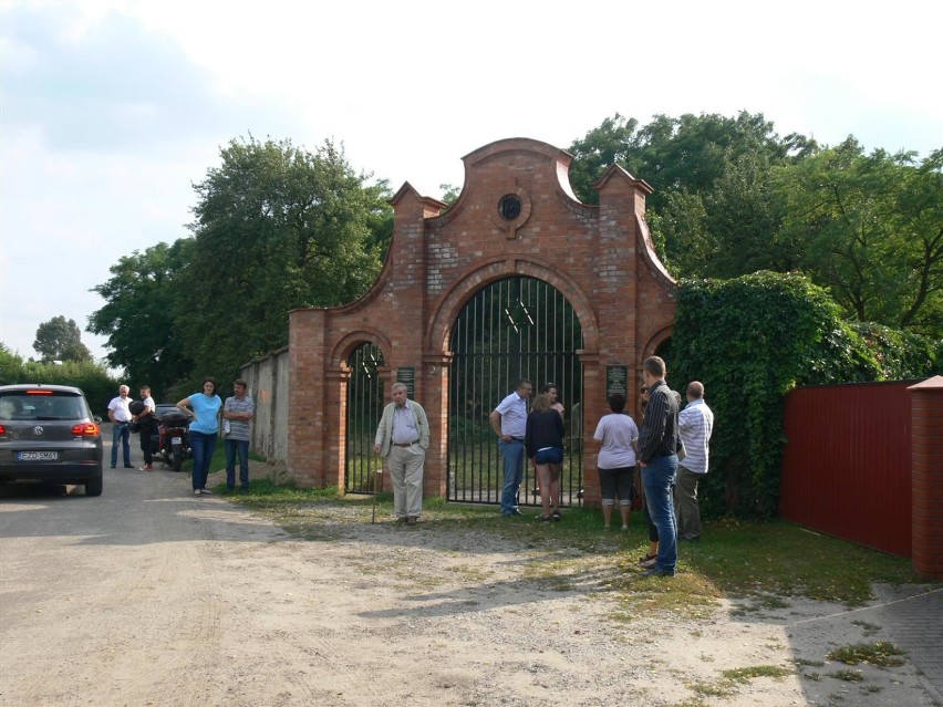 Dzień otwarty cmentarza żydowskiego w Zduńskiej Woli