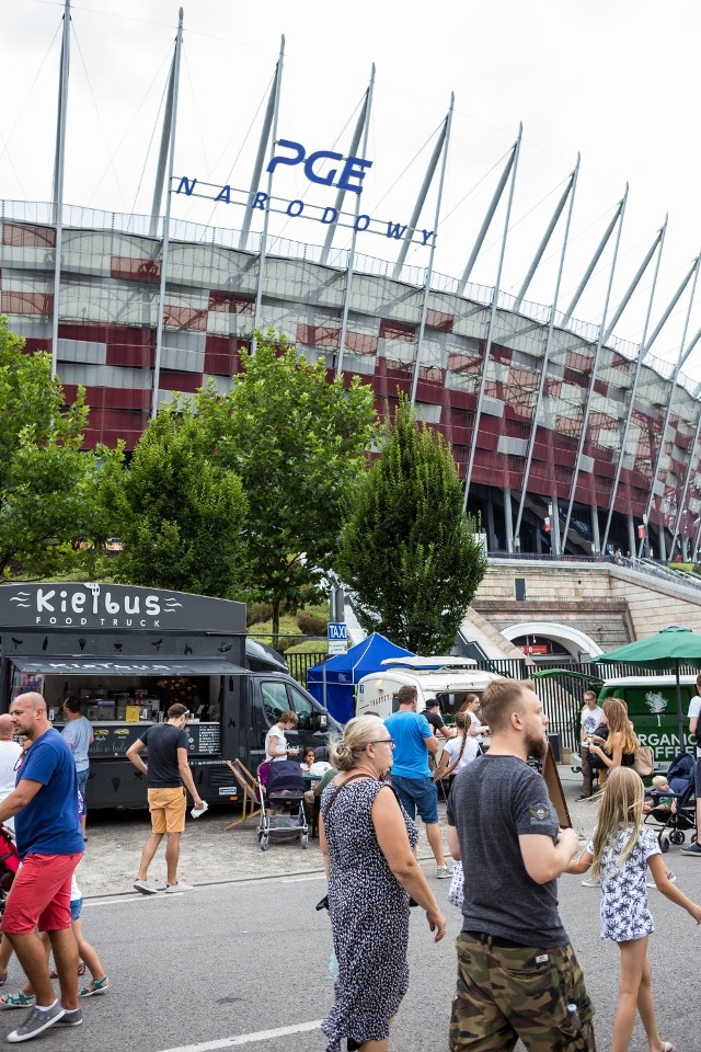 Festiwal Food Trucków na Narodowym. Zobaczcie, co na Was czeka! [ZDJĘCIA]