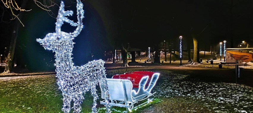 Nocny Wodzisław w świątecznej szacie