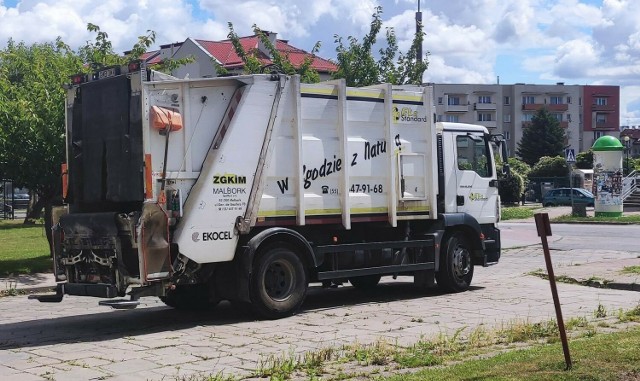 Malborski ZGKiM cały czas wywozi śmieci mieszkańców. Miejska spółka jako jedyna złożyła ofertę w przetargu ogłoszonym przez Urząd Miasta.