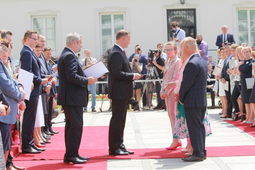 Powiat bełchatowski: Rolnicy z Wdowina nagrodzeni przez prezydenta Andrzeja Dudę